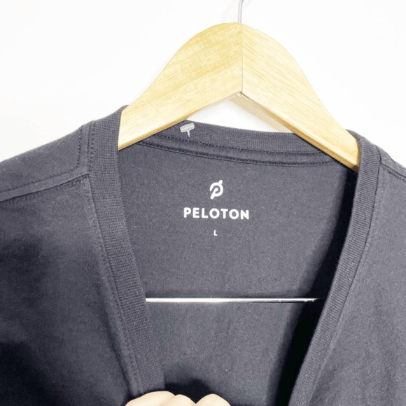 Peloton Short Sleeve T Shirt Black crewneck spellout logo Mens Large L - Picture 4 of 6